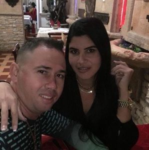 Meet your Posher, Eliane